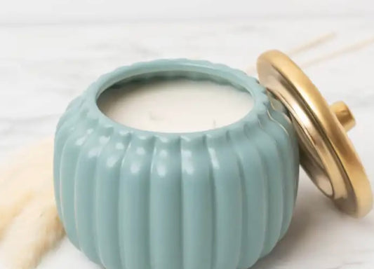 WHIPPED PUMPKIN LATTE 18 oz. . TWO WICK SOY CANDLE